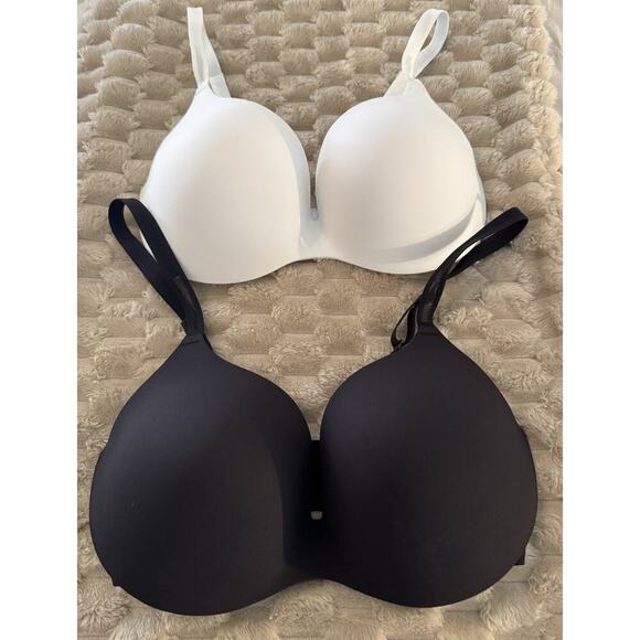 Maidenform 2 Comfort T Shirt Bra’s Underwire White/Black 36DD - Picture 1 of 10